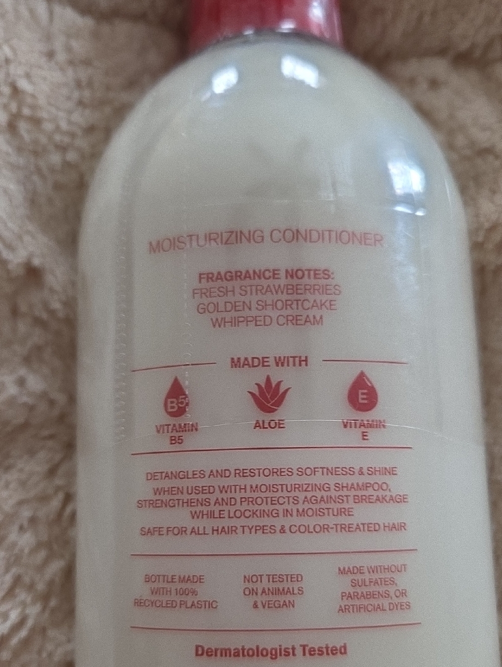 Bath & Body Works Strawberry Pound Cake Moisturizing Conditioner - Picture 2 of 2